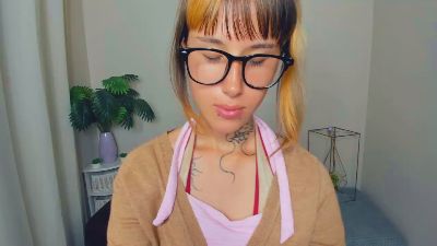 IdaliaSpiess live cam on Cam4