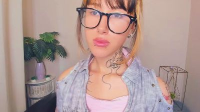 IdaliaSpiess live cam on Cam4