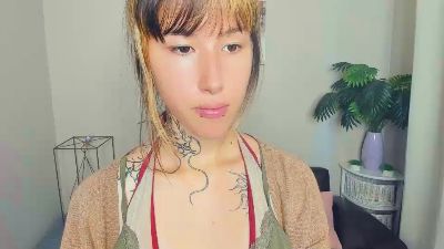 IdaliaSpiess live cam on Cam4