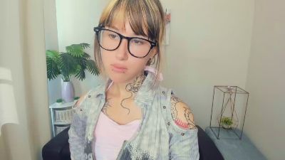 IdaliaSpiess live cam on Cam4