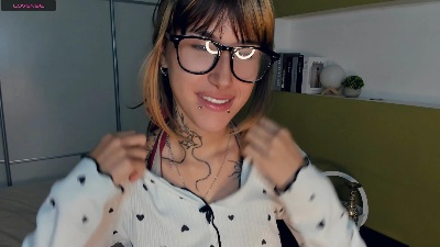 IdaliaSpiess live cam on Cam4