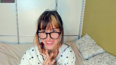 IdaliaSpiess live cam on Cam4