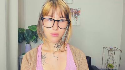 IdaliaSpiess live cam on Cam4