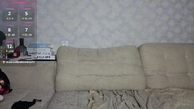 IdellaSorvillo live cam on Cam4