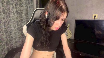 IeshaWorn live cam on Cam4