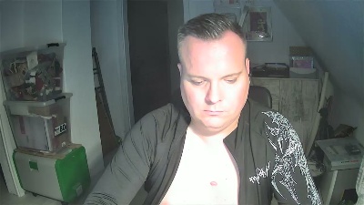 Ikeboy90 live cam on Cam4