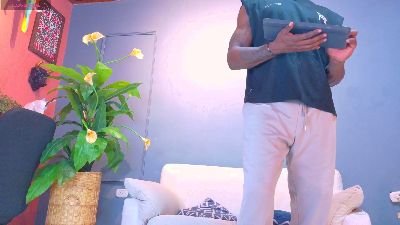 Iker_bigdik live cam on Cam4