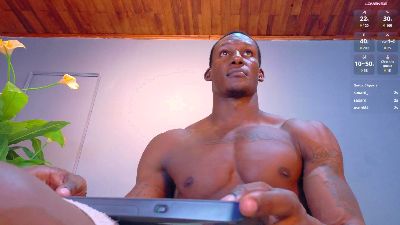 Iker_bigdik live cam on Cam4