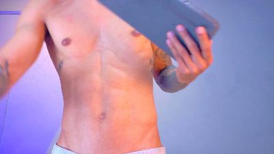 Iker_bigdik live cam on Cam4