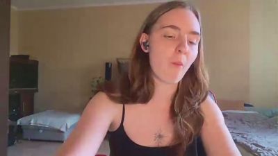 IlanaGosling live cam on Cam4