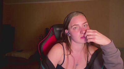 IlanaGosling live cam on Cam4