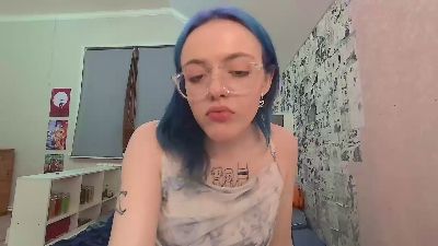 IldaButton live cam on Cam4