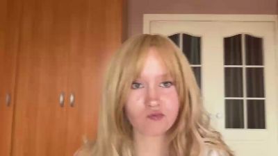 IleenCostell live cam on Cam4