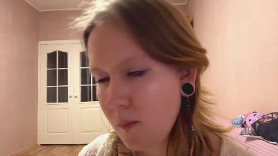 IleenCostell live cam on Cam4