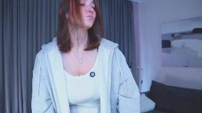 IleenSenosk live cam on Cam4