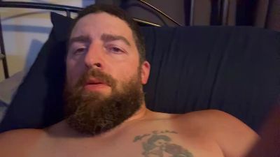 Ilovetooeat live cam on Cam4