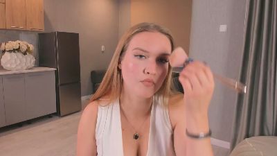 IlseMacchio live cam on Cam4