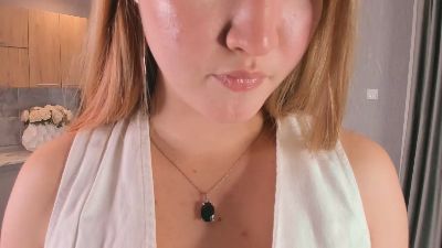 IlseMacchio live cam on Cam4