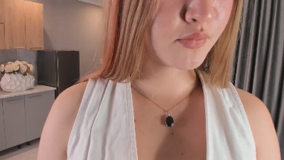 IlseMacchio live cam on Cam4