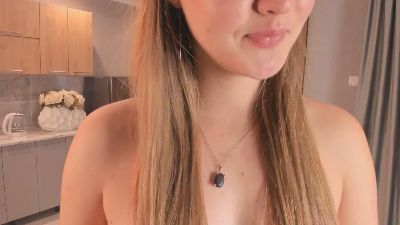 IlseMacchio live cam on Cam4