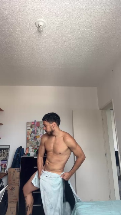 ImSevenn Live Webcam on Cam4