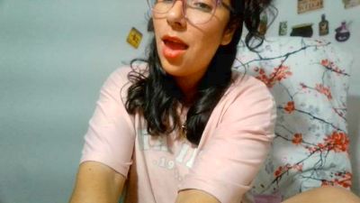 Im_Alma_ live cam on Cam4