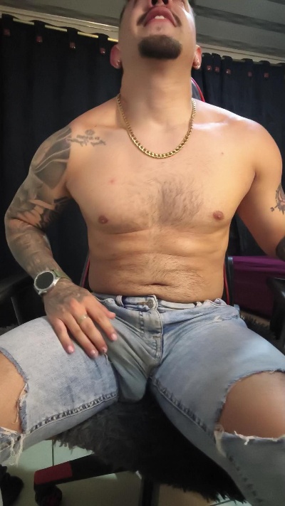 Im_massimo777 live cam on Cam4
