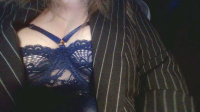 Imfadedgirl live cam on Cam4