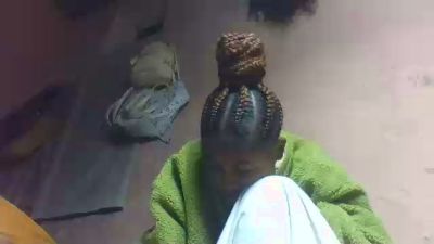 Inahsia02 live cam on Cam4