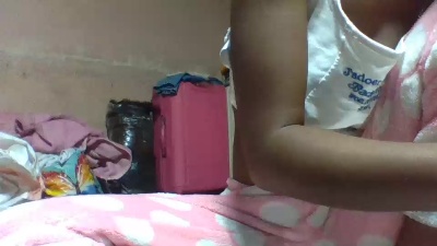 Inahsia02 live cam on Cam4