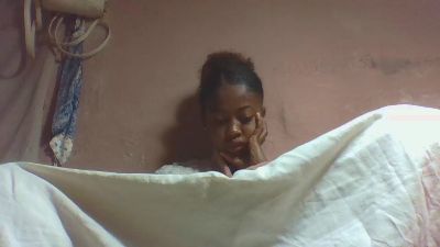 Inahsia02 live cam on Cam4