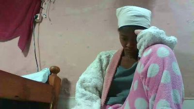 Inahsia02 live cam on Cam4