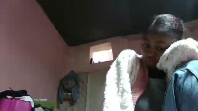 Inahsia02 live cam on Cam4