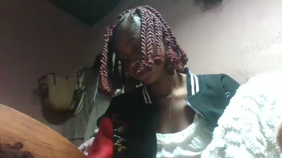 Inahsia02 live cam on Cam4