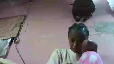 Inahsia02 live cam on Cam4
