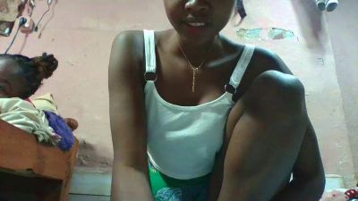 Inahsia02 live cam on Cam4