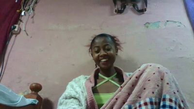 Inahsia02 live cam on Cam4