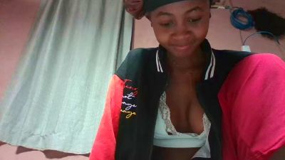 Inahsia02 live cam on Cam4