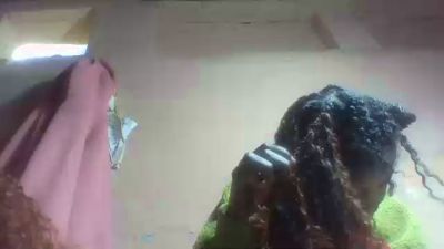Inahsia02 live cam on Cam4