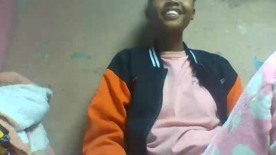 Inahsia02 live cam on Cam4