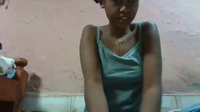Inahsia02 live cam on Cam4