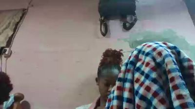 Inahsia02 live cam on Cam4
