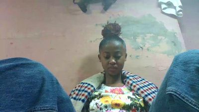 Inahsia02 live cam on Cam4
