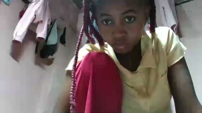 Inahsia02 live cam on Cam4