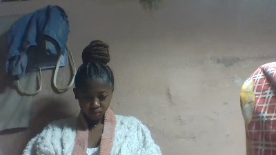 Inahsia02 live cam on Cam4