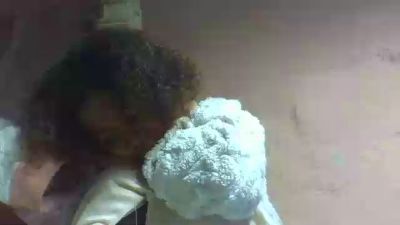 Inahsia02 live cam on Cam4