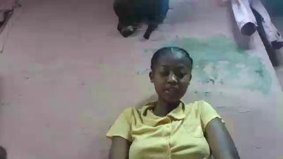 Inahsia02 live cam on Cam4