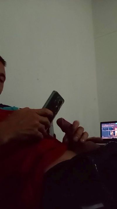 Incuentroshot live cam on Cam4