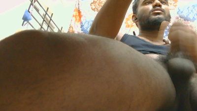 IndianBull_8 live cam on Cam4