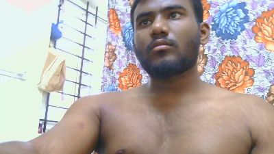 IndianBull_8 live cam on Cam4